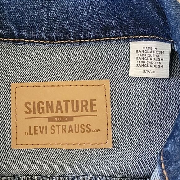 Levi's Strauss Signature Gold NWOT Distressed Trucker Denim Jean Jacket-Small - Picture 4 of 16